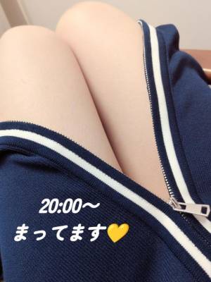 しおり 23歳