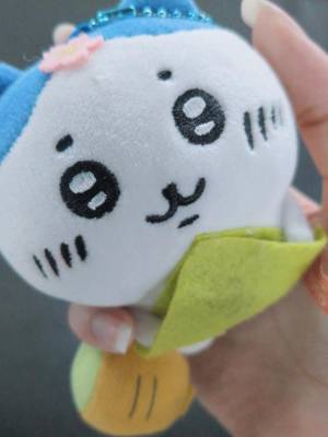 しおり 23歳