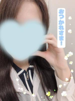 しおり 23歳
