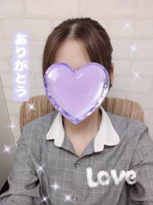 しおり 23歳