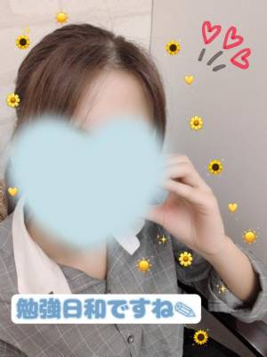 しおり 23歳