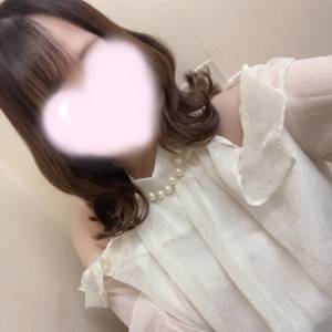 しいな 27歳