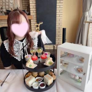 しいな 27歳