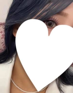 あずみ 24歳