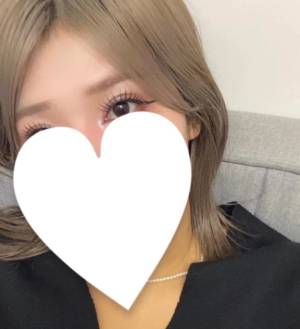 あずみ 24歳