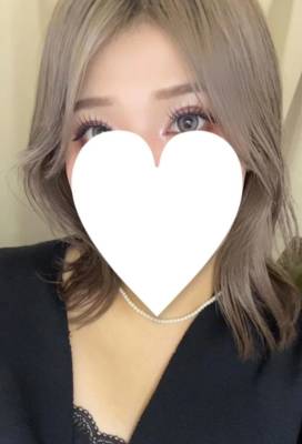 あずみ 24歳