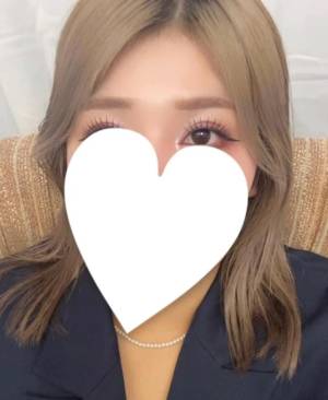 あずみ 24歳
