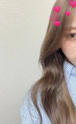 ここな 23歳
